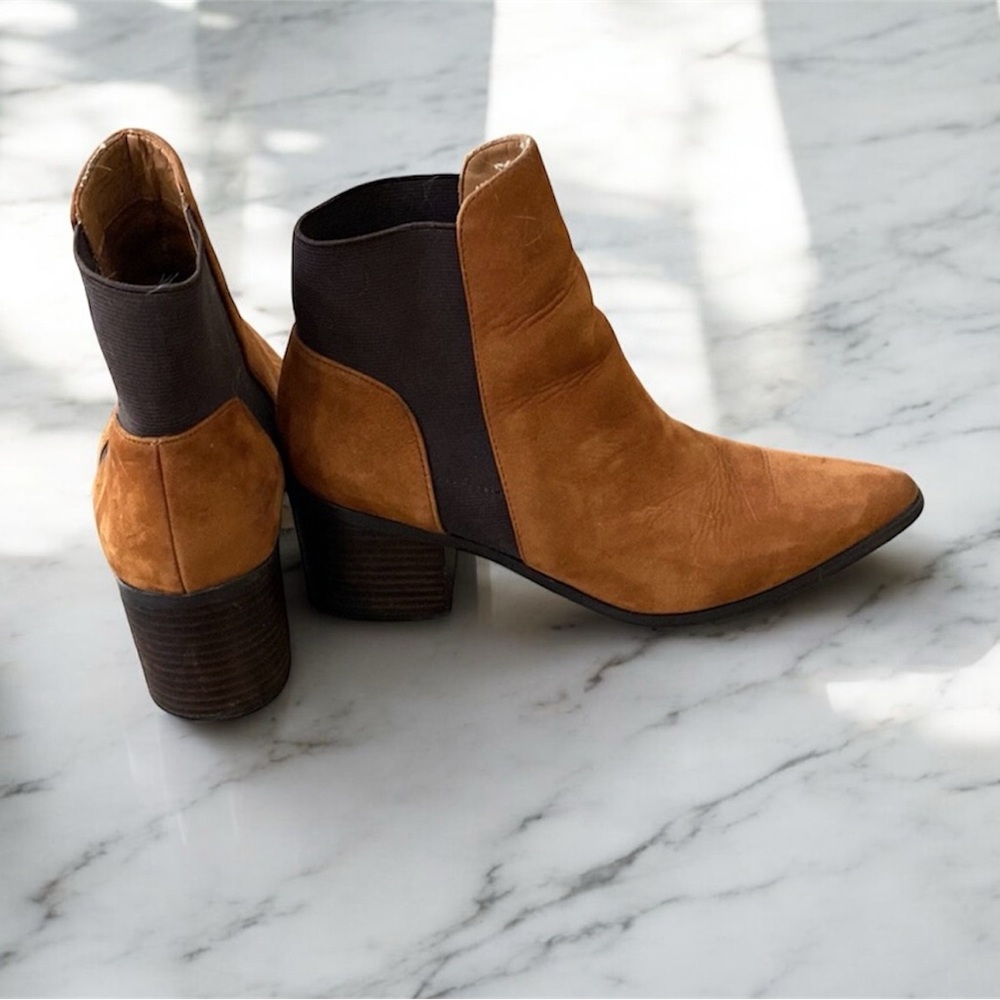 🚨EUC Aldo Tan Suede Ankle Booties - Picture 4 of 7